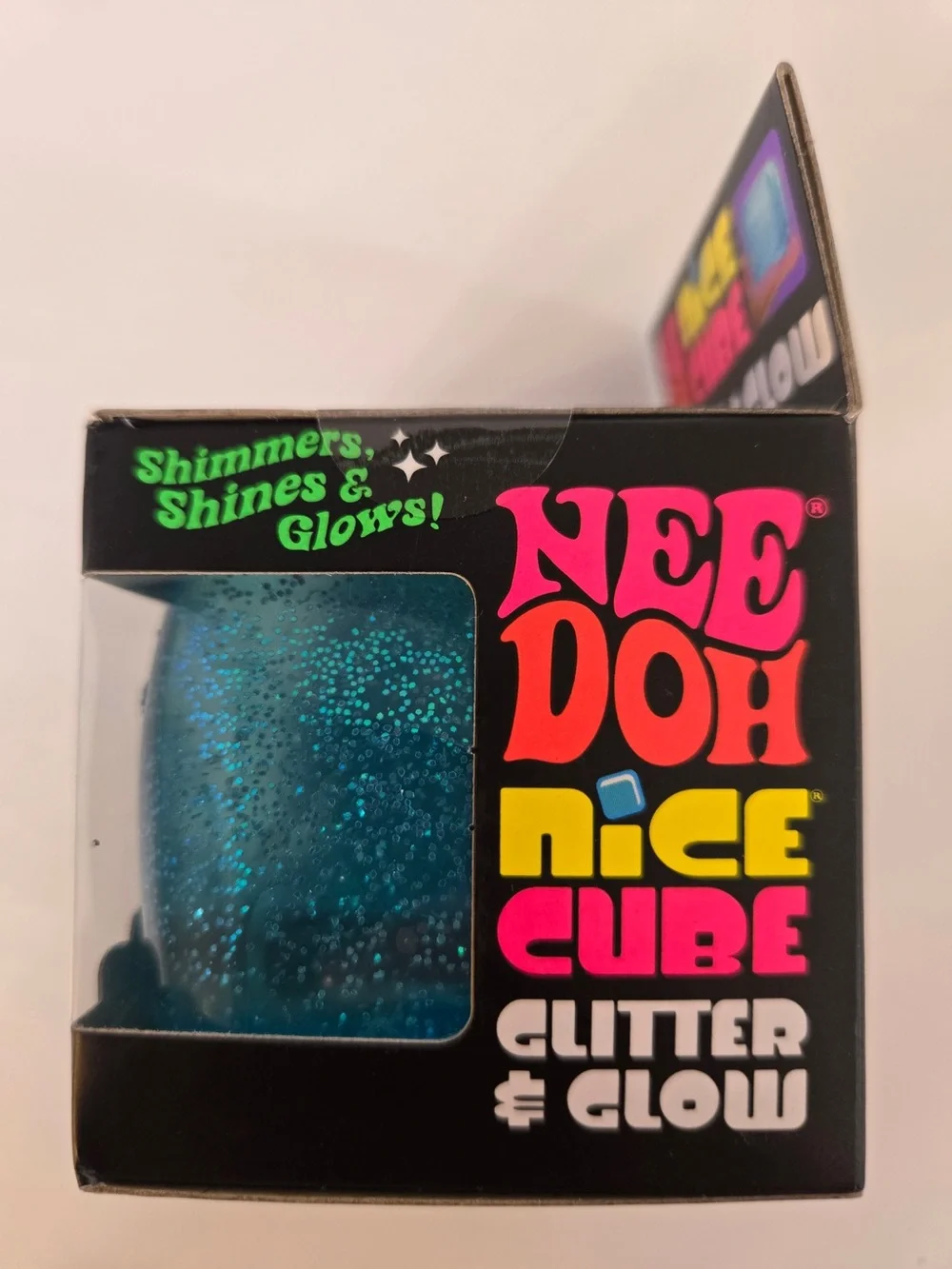 Schylling glitter glow